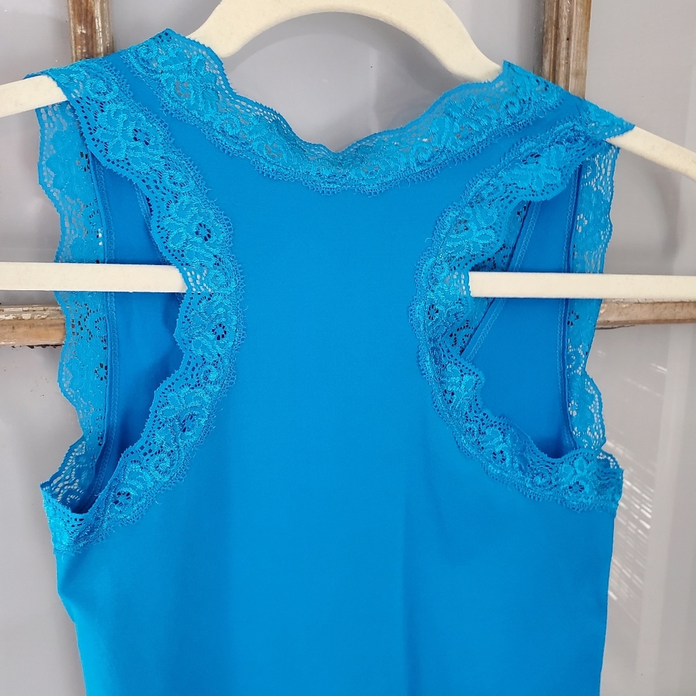 Lace Trim Racerback Tank Top - Picture 8 of 15